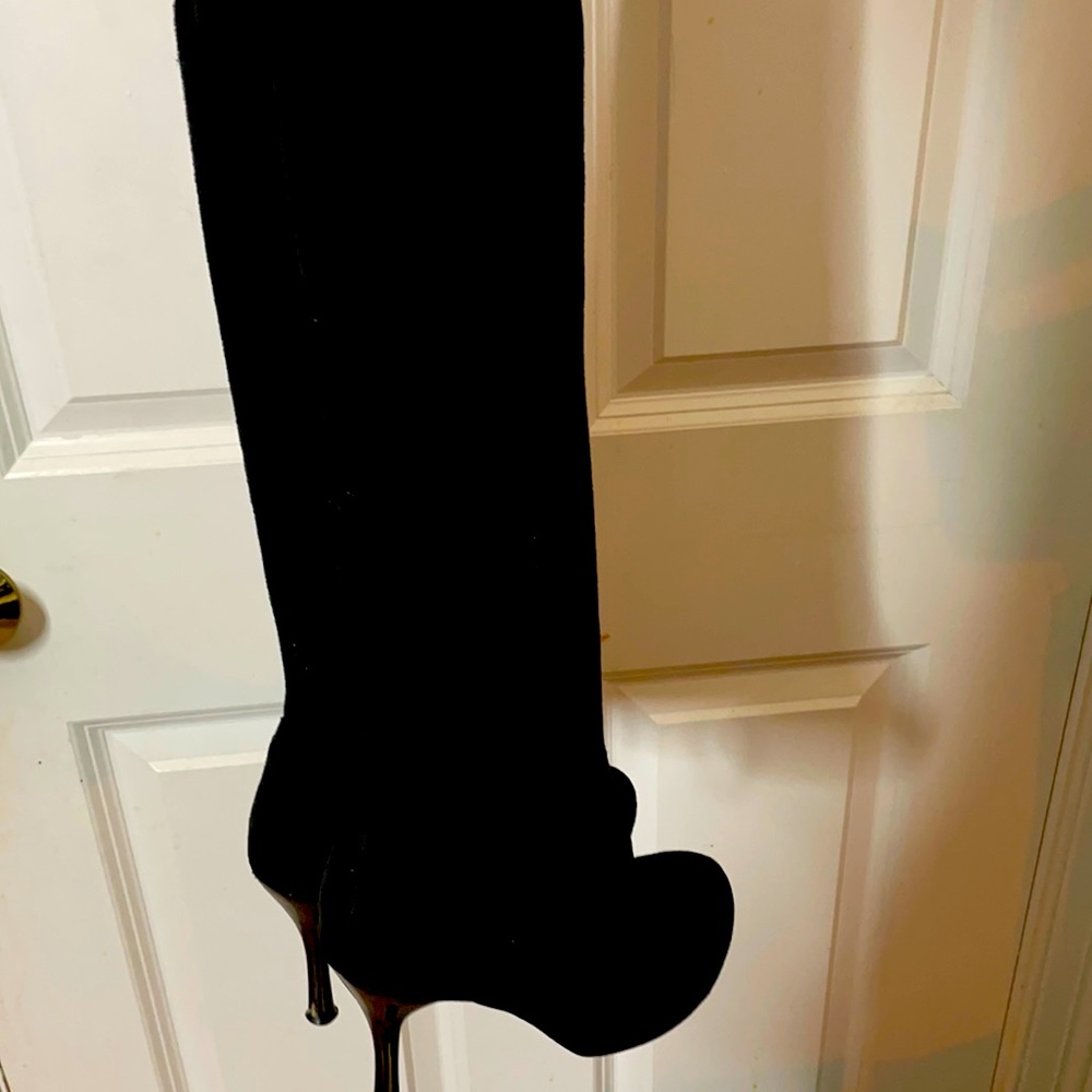 Knee high slouch boots